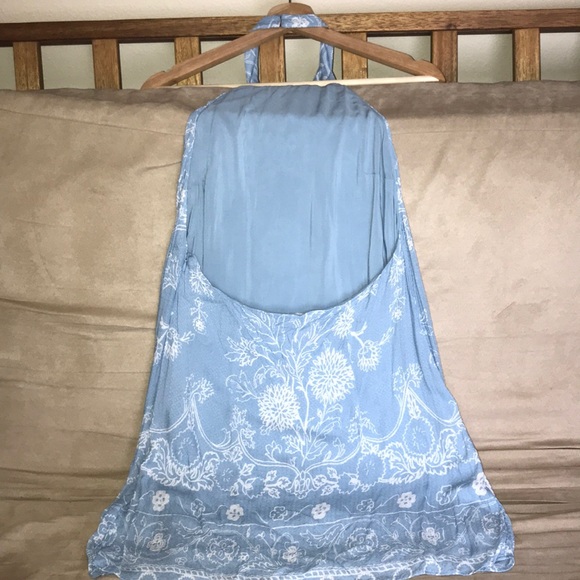 Urban Outfitters backless dress - Picture 2 of 2